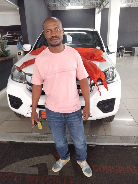 2025-01-21-at-09.46.49_06e49f5a-768x1024